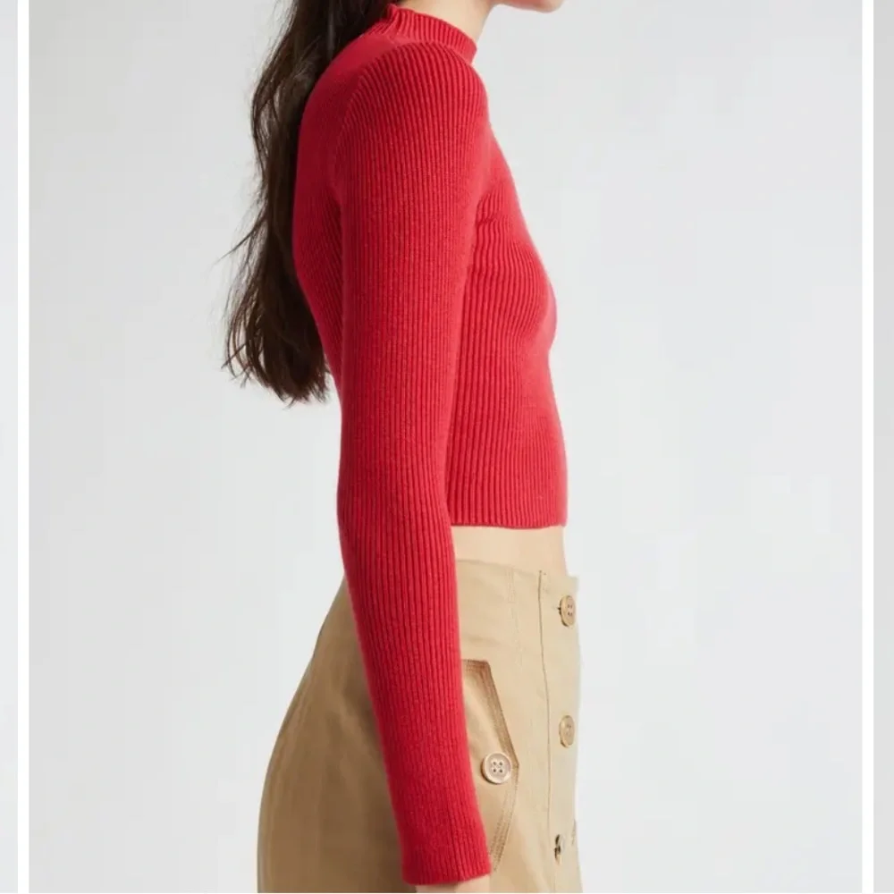 FARM Rio Red Ribbed Long-Sleeve Crop Top - Picture 3 of 12